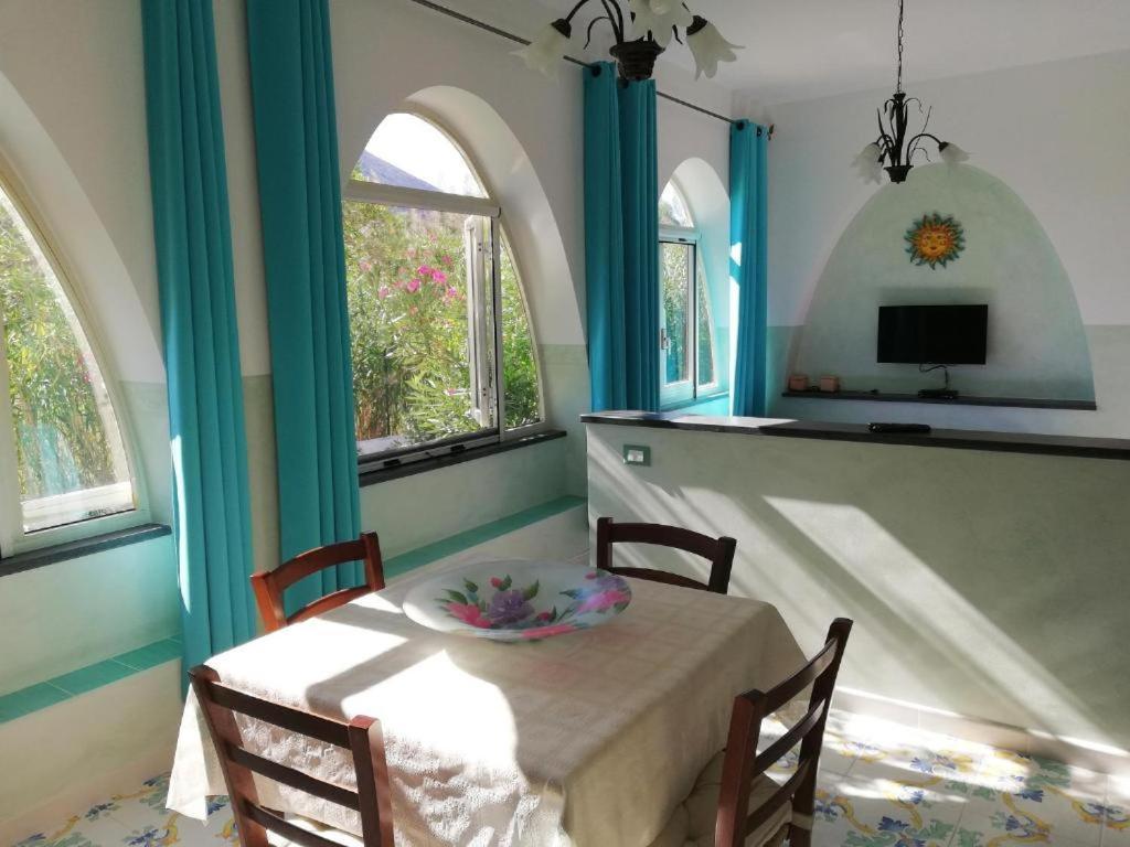 Garden & Sea Villa Vulcano  Buitenkant foto